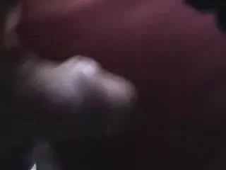 Горячая рыжая крошка берет член в свои руки и смотреть порно фотки рот